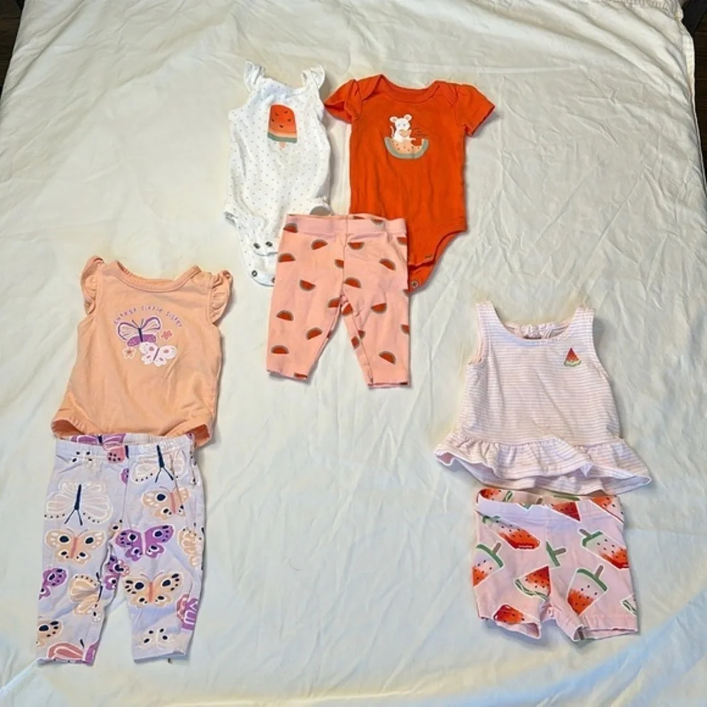 Carter’s bundle of size 3 months three baby girl outfits. All in GREAT CONDITION
